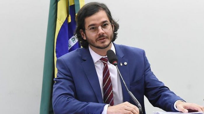  Túlio Gadêlha diz que ascensão da ‘nova esquerda’ depende da derrota do ‘bolsonarismo’