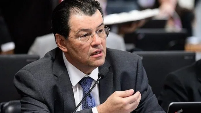 Pré-candidato ao governo do AM, Braga foi o que mais gastou; fornecedor foi criado no mandato