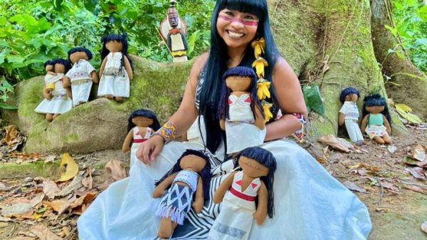  Bonecas We’e’ena Tikuna trazem história de resistência dos povos indígenas