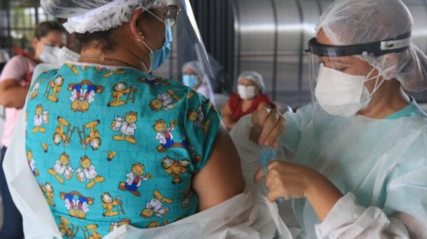  Vacina contra Covid-19 alcançou apenas 6% da população na Amazônia Legal