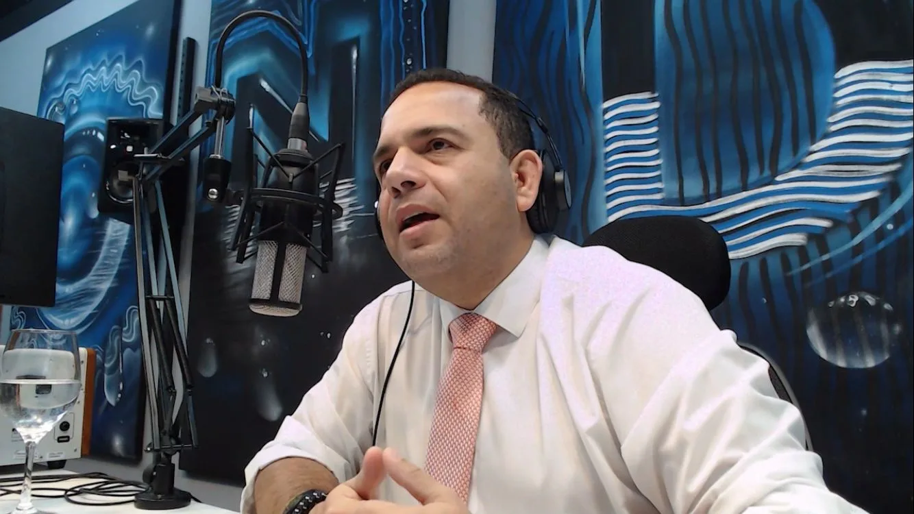  Novo episódio do ‘Boa noite, Amazônia’ debate sobre Fake News de Keitton Pinheiro