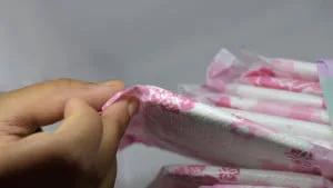  Em Manaus, coletivos se unem para realizar feira e reverter lucro ao combate da precariedade menstrual