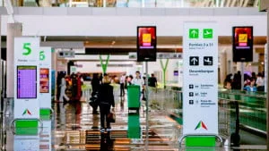 Passagens aéreas ficam mais caras e faltam vagas em hotéis de Brasília para posse de Lula