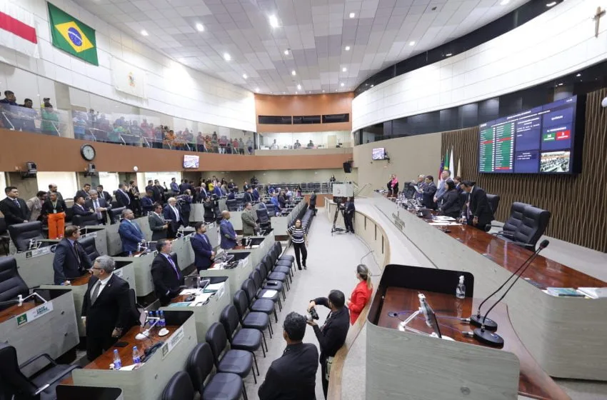  Vereadora de Manaus nega orientação de governador do AM nas votações da CMM